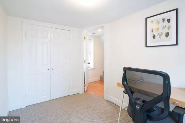 525 FITZWATER ST #13, Philadelphia, PA 19147