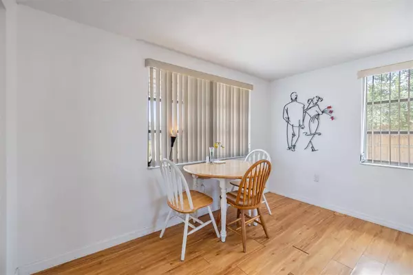 5614 SAREN DR, New Port Richey, FL 34652