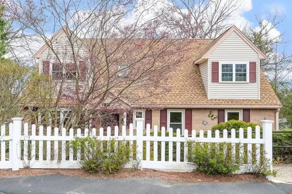 24 Battlemarch Way, Woburn, MA 01801