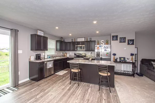 2701 Kingman Dr, Xenia, OH 45385