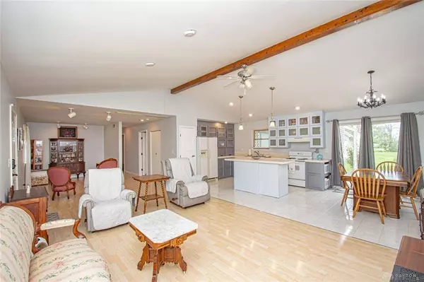 5585 Horseshoe Bend Road, Hamilton, OH 45011