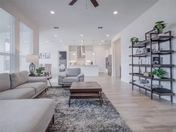 5609 Cimarron Ridge LN, Austin, TX 78738