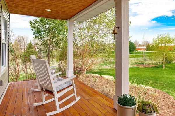 443 Artisan Meadow DR, Hudson, WI 54016