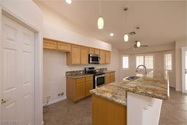 563 Duran Street, Henderson, NV 89015