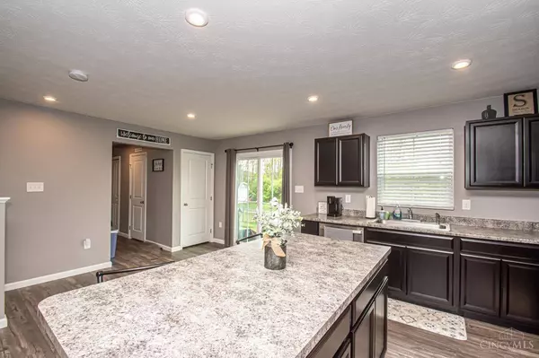 2701 Kingman Dr, Xenia, OH 45385