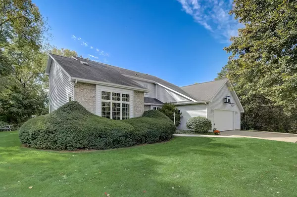 13941 W Elaine Drive, Evansville, WI 53536