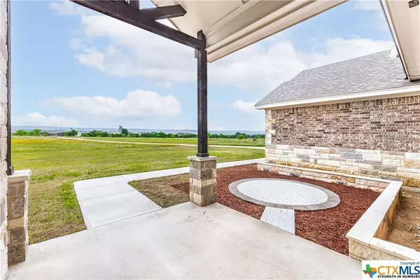 5479 County Road 3300, Kempner, TX 76539