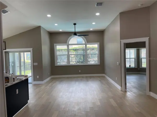 6606 ELLIOT DR, Tampa, FL 33615