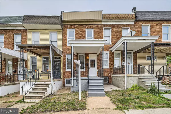 3176 RAVENWOOD AVE, Baltimore, MD 21213