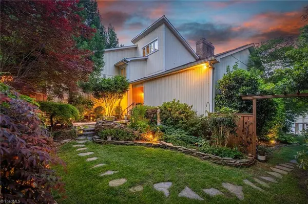 39 Lake Point CIR E, Taylorsville, NC 28681