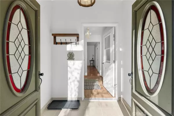 1112 Lion LN, Frazier Park, CA 93225