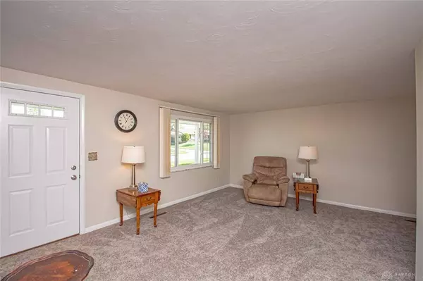 6306 Kingsbury Drive, Dayton, OH 45424