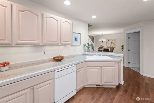 91 E Soderberg RD #C-8, Allyn, WA 98524