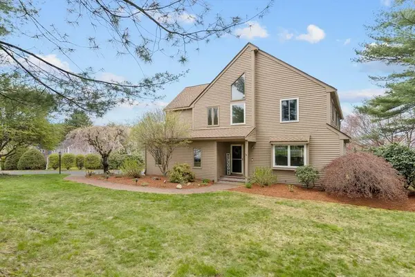 18 Monterey Lane, Framingham, MA 01701