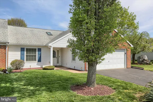 25 WESTFIELDS DR, Mechanicsburg, PA 17050