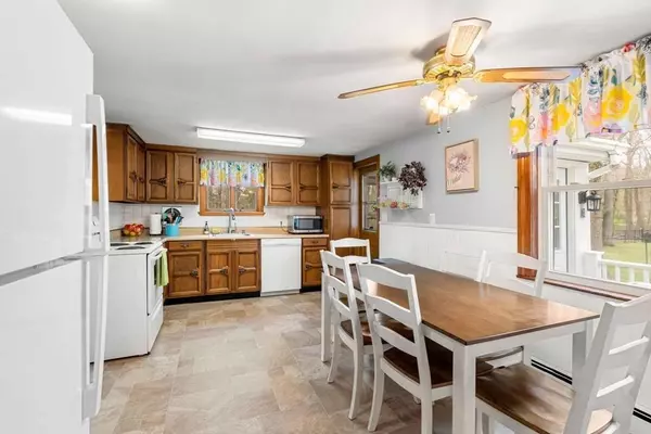 8 Cunningham St, Wilmington, MA 01887