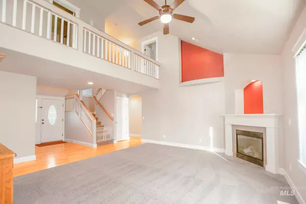 736 W Arbor Pointe Way, Nampa, ID 83686