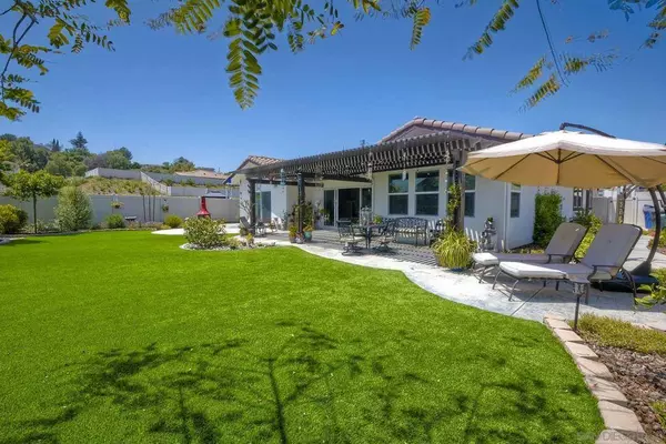 2243 Punta Roca Rd, Spring Valley, CA 91977