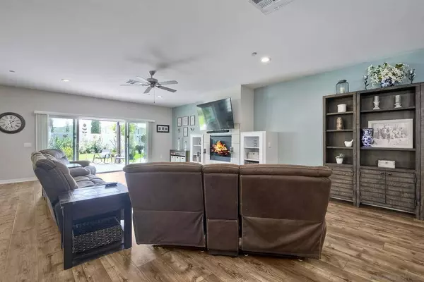 2243 Punta Roca Rd, Spring Valley, CA 91977