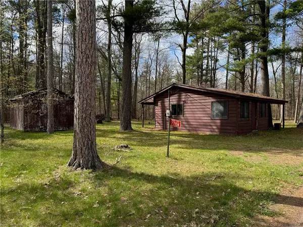 7715 Grindstone Avenue, Hayward, WI 54843