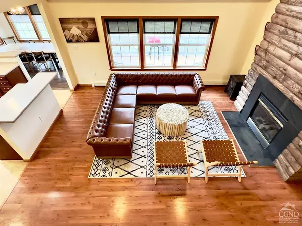 90 Cramer RD, Jewett, NY 12444