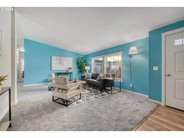 3673 RIVERCREST DR, Eugene, OR 97404