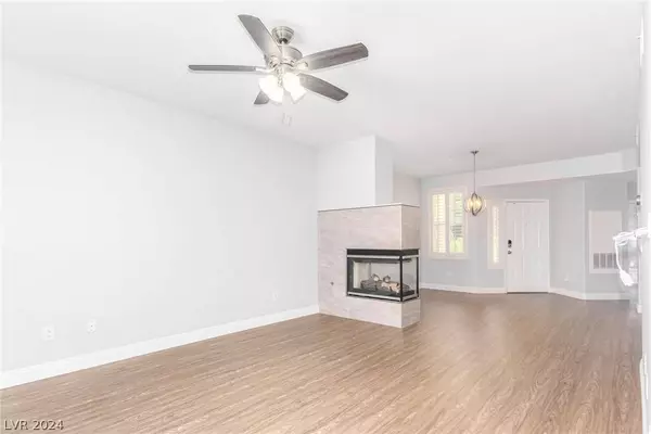 908 Domnus Lane #104, Las Vegas, NV 89144