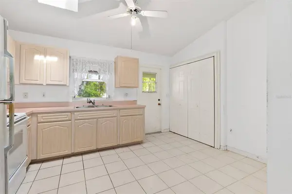 11 RYECROFT LN, Palm Coast, FL 32164