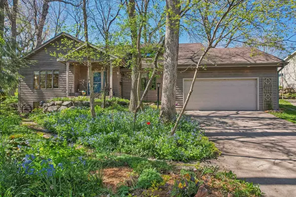 5 Valhalla Court, Madison, WI 53719