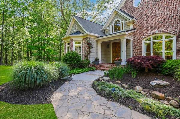 2620 Falls Overlook DR, Cumming, GA 30041