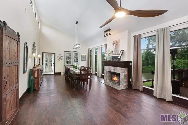 25595 MCCARROLL RD, Springfield, LA 70462