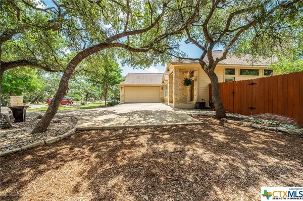 11 Sonata CIR, Wimberley, TX 78676