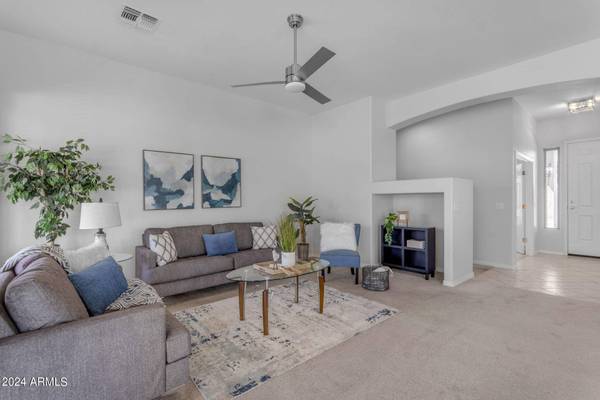 4143 E WALNUT Road, Gilbert, AZ 85298