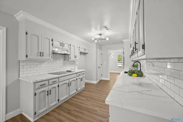 14914 Clovercrest Drive SE, Huntsville, AL 35803