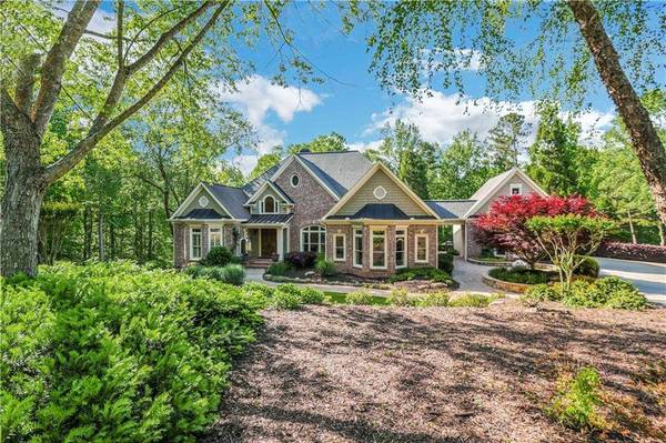 2620 Falls Overlook DR, Cumming, GA 30041