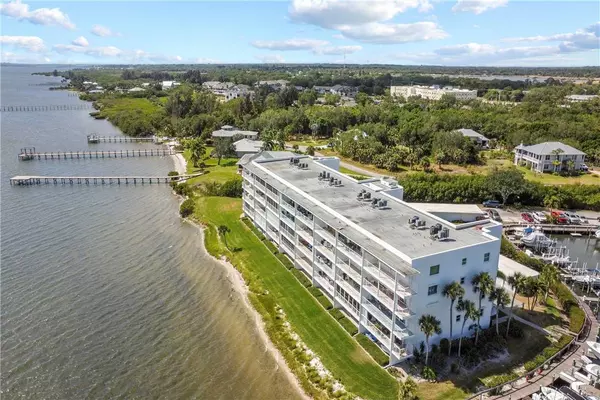 5906 S River Run DR #5906, Sebastian, FL 32958