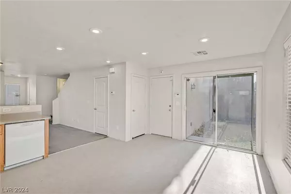 9326 Fort Lincoln Avenue, Las Vegas, NV 89178