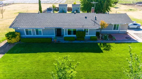 1804 N Ring Avenue, Fresno, CA 93723