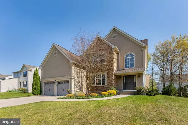 5 SHORELINE RD, Egg Harbor Township, NJ 08234