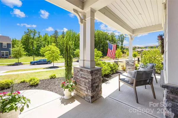 10942 Kilkenney DR, Matthews, NC 28105