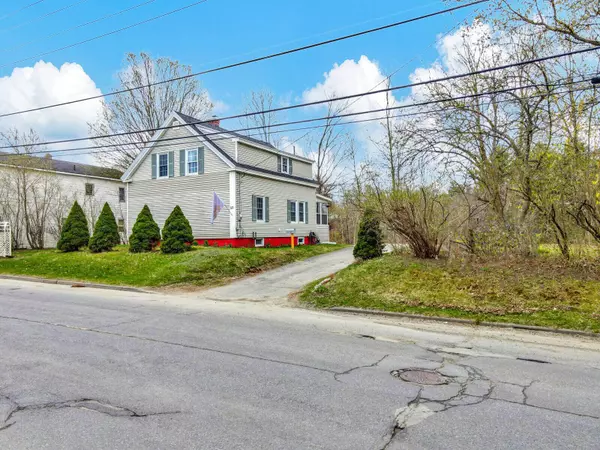 50 Western AVE, Waterville, ME 04901