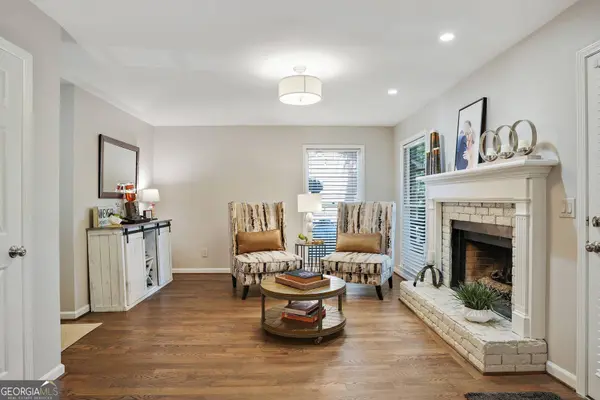 1061 Capital Club CIR NE, Brookhaven, GA 30319