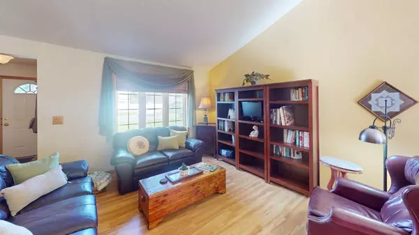 902 4th AVE NE, Byron, MN 55920