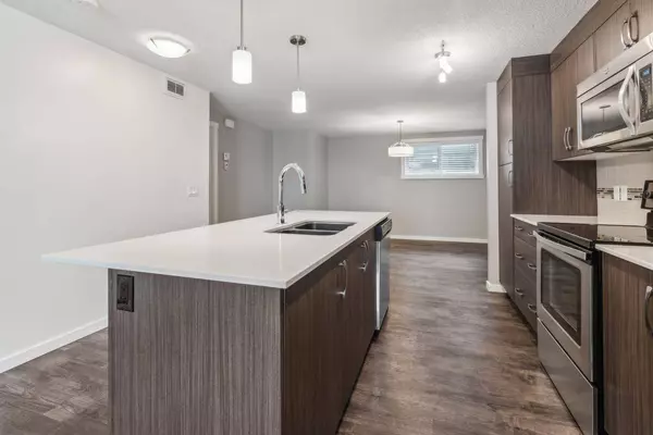 905 Auburn Bay CIR SE, Calgary, AB T3M2A3