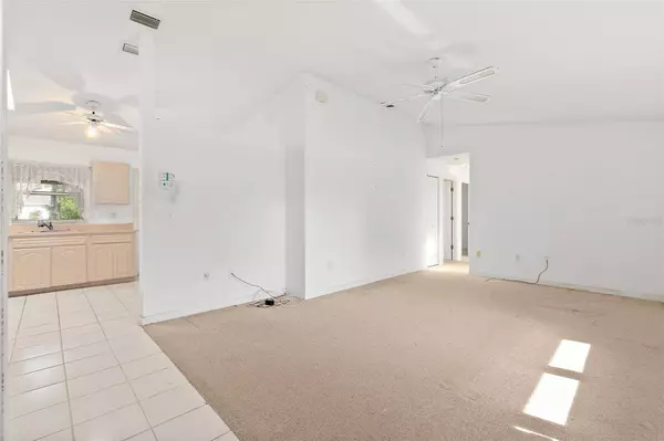 11 RYECROFT LN, Palm Coast, FL 32164