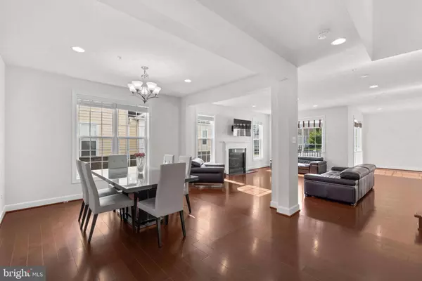 10906 HAYMAN LN, Ellicott City, MD 21042