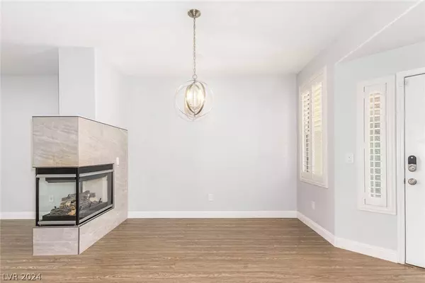 908 Domnus Lane #104, Las Vegas, NV 89144