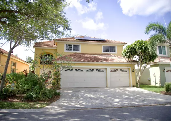 1043 Aspri WAY, Riviera Beach, FL 33418