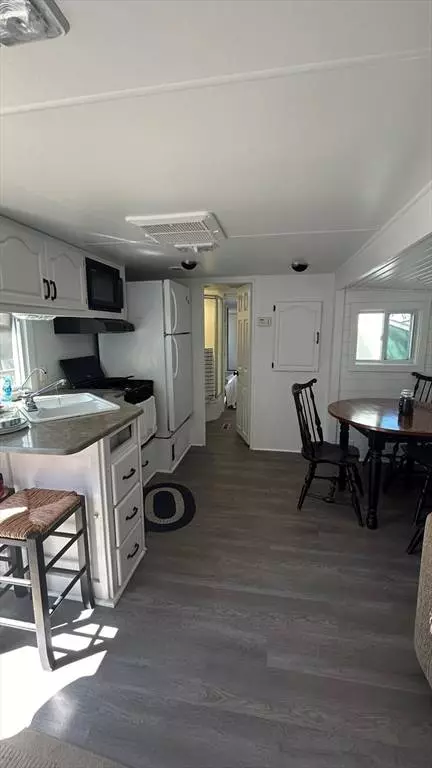 310 Old Chatham Road #H5, Dennis, MA 02660