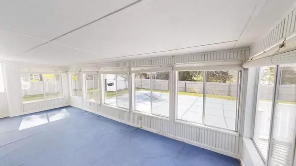 31 Clifford Street, Yarmouth, MA 02664